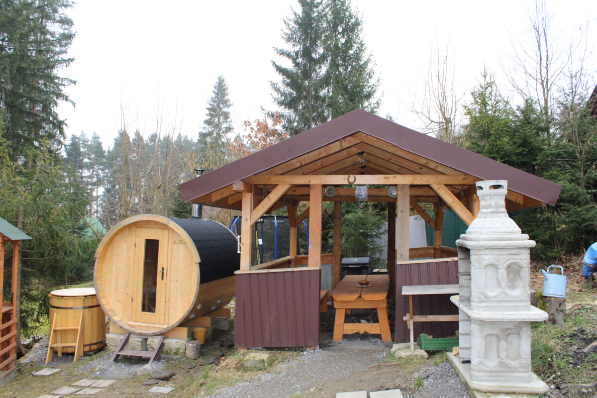 Sauna, Altánok, Trampolína, Gril